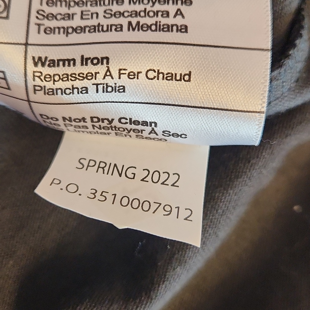 CARHARTT Dearborn Loose Henley T-Shirt, color Black, size M - Picture 7 of 9
